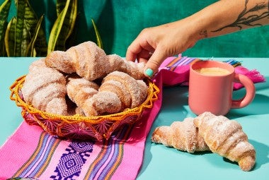 Bigotes de Azúcar (Sugared Mustaches)