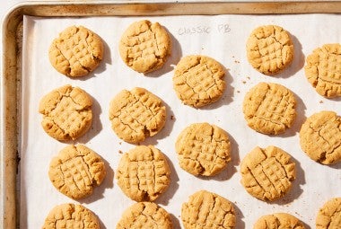 Classic Peanut Butter Cookies