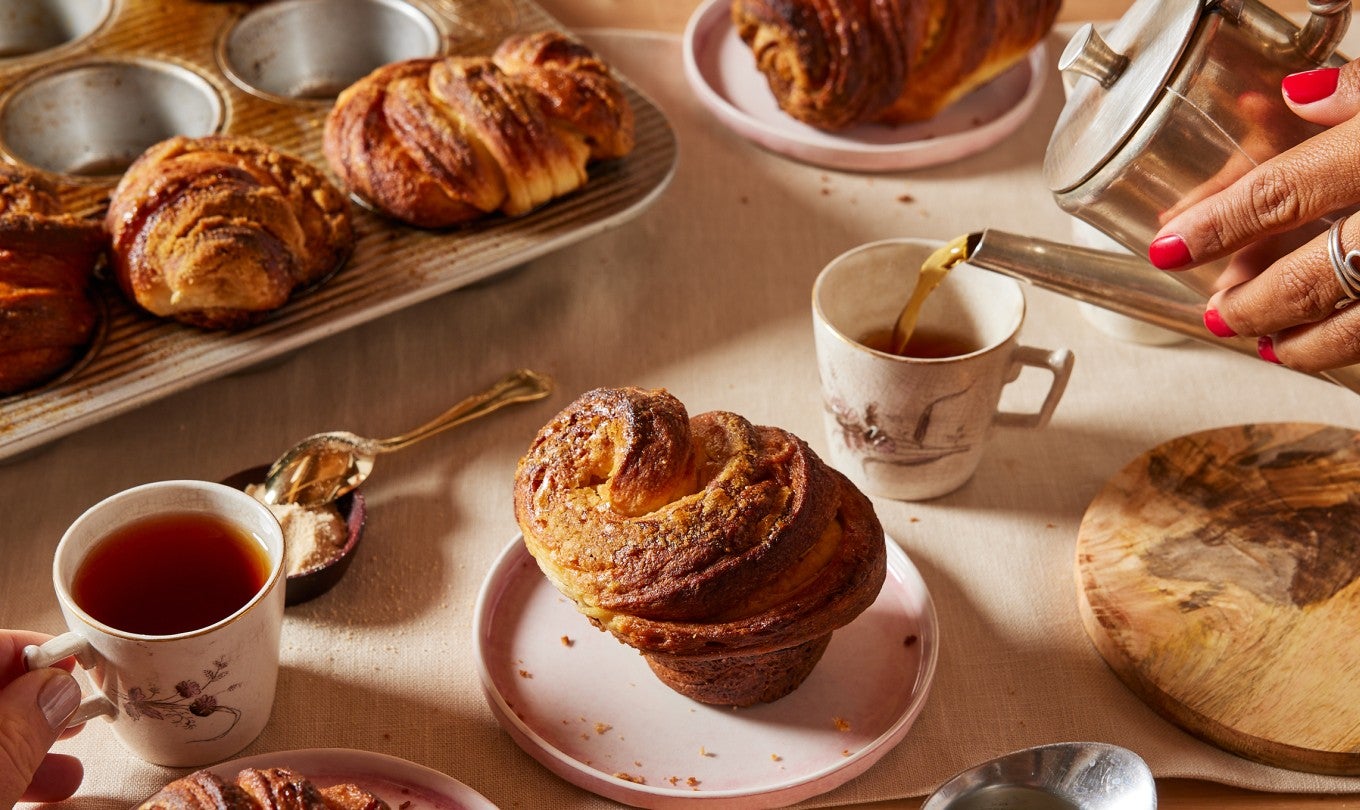 Faux-Laminated Maple Brioche Buns 