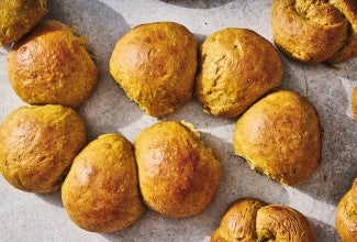 Golden Pumpkin Dinner Rolls